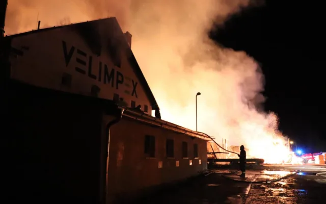 Požár pily v Mirkovicích minutu po minutě