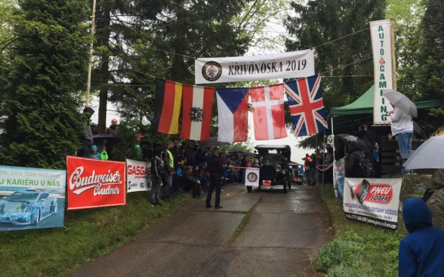 Do Křivonosky se sjely téměř tři stovky veteránů