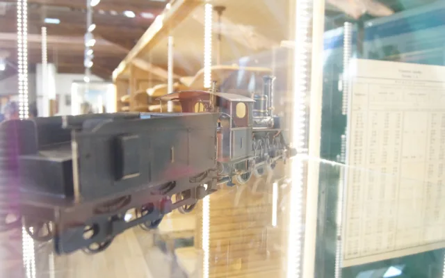 Zámek v Borovanech má novou stálou expozici. Přiblíží železnici v dobách našich babiček a dědečků