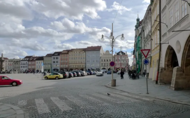 Náměstí od krajinské původně.