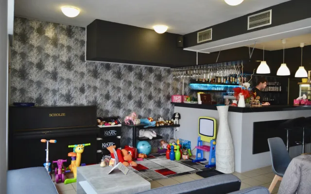 Nová sympatická kavárna Te amo Café na Lannovce láká na pohodové posezení a dobroty