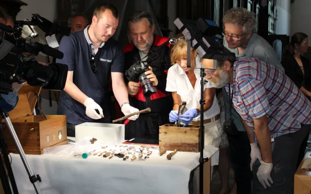 V Budějcích vyzvedli ostatky zpovědníka Přemysla Otakara II.