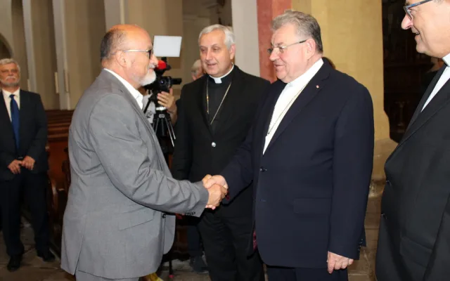 V Budějcích vyzvedli ostatky zpovědníka Přemysla Otakara II.