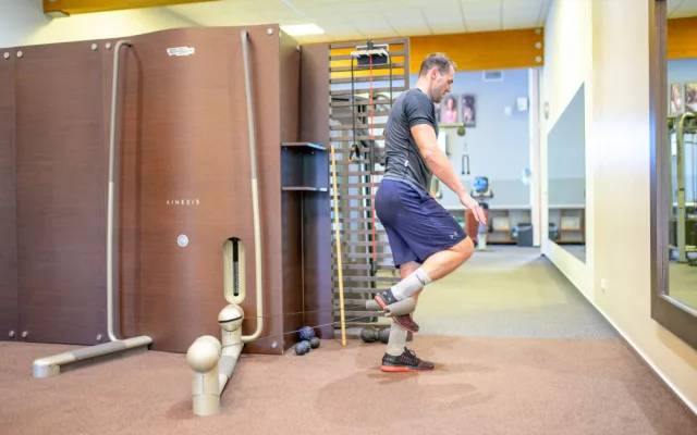 Hokejisté Motoru se intenzivně připravují na další sezónu. Kondičku nabírají ve Sportcentru Delfín