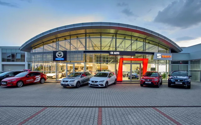 Jsme tu pro všechny, co chtějí nové auto, kvalitní autoservis a služby, říká ředitel CB Auto František Fišer