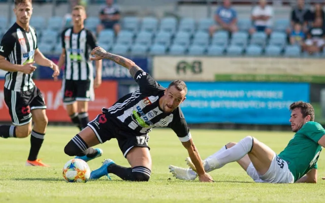 Čolič vystřelil Dynamu remízu s Jabloncem. Jihočeši na domácí vítězství stále čekají