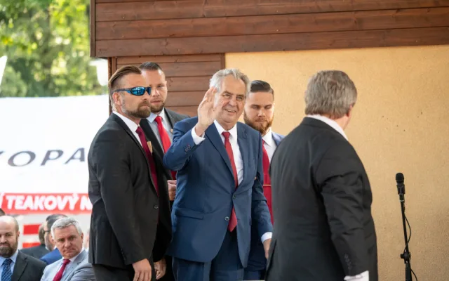 Miloše Zeman přijel na zahájení Živitelky.