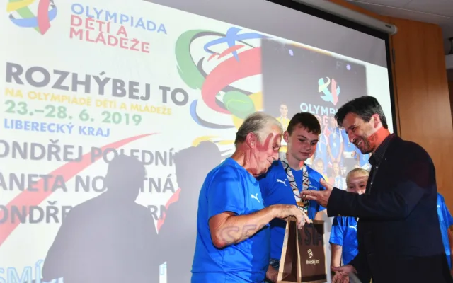 Náměstci hejtmanky poblahopřáli jihočeským sportovcům za devátou letní olympiádu dětí a mládeže