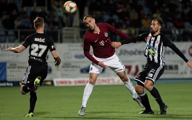 Dynamo končí po debaklu v domácím poháru. Sparta si odváží postup po vítězství 4:0.
