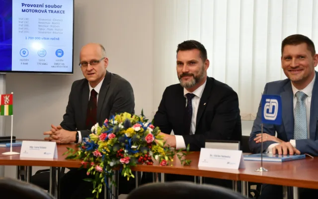 Jihočeský kraj uzavřel s Českými drahami novou smlouvu na deset let