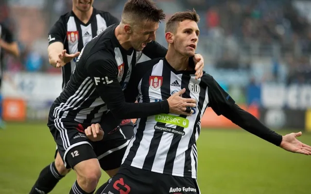 Další vítězství. Dynamo porazilo Slovácko 2:0 a vyhrály pátý ligový zápas v řadě.