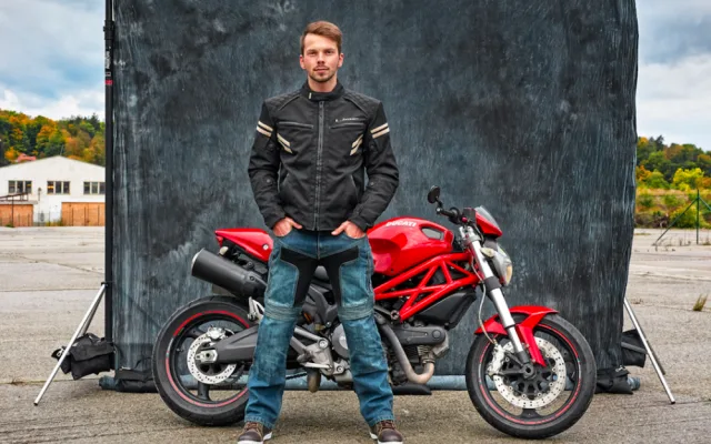 Vyhrajte dárkový poukaz na kvalitní a bezpečné moto oblečení od jihočeské firmy MBW
