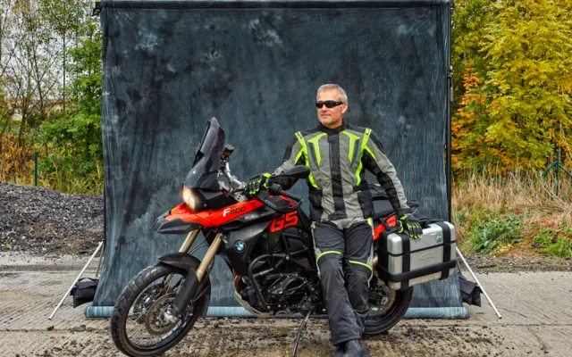 Vyhrajte dárkový poukaz na kvalitní a bezpečné moto oblečení od jihočeské firmy MBW