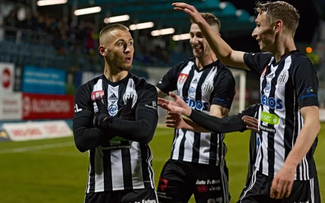 Dynamo smetlo Mladou Boleslav.