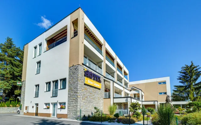 Hotel a restaurace Star Lipno: Nechte se hýčkat, odpočiňte si a uspokojte vaše chuťové pohárky