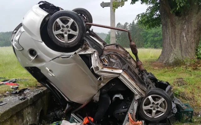 Na Táborsku se stala tragická dopravní nehoda, na místě zemřel starší řidič