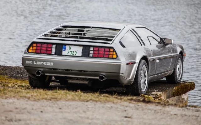 V Muzeu veteránů v Nové Bystřici vystavují unikátní DeLorean DMC-12. Letos nejspíš naposled