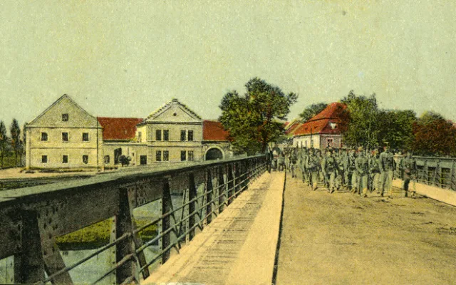 České Budějovice objektivem Milana Bindera a perem Martina Maršíka: historie jedné pohlednice