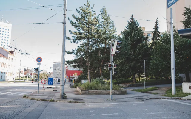 POLITICKÁ KORIDA: