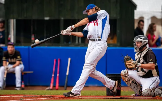 Baseballovou exhibici vyhrál tým extraligových hvězd