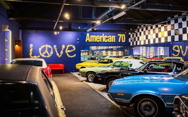Muzeu veteránů v Nové Bystřici nabídne Ford Mustang Sportsroof z roku 1971 nebo první generace Chevroletu