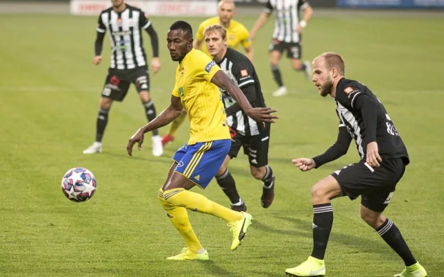 Dynamo se znovu nedočkalo. Doma už potřetí prohrálo, tentokrát se Zlínem 1:2