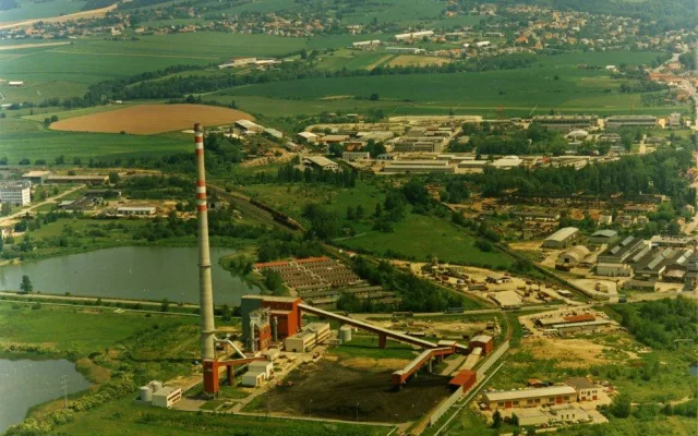 Z výtopny Vráto zůstane jen komín. Nejvyšší stavba ve městě bude sloužit čisté energii