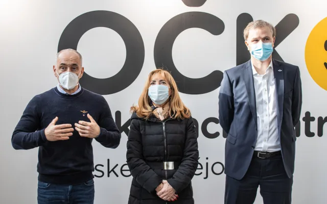 Budějcké očkovací centrum zahájilo provoz. Od čtvrtka pojede naplno