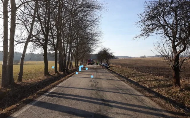 Na Českobudějovicku srazilo auto dva cyklisty. Oba na místě zemřeli