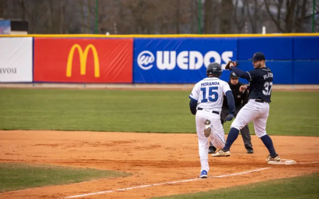 Sokol Hluboká po návratu do baseballové Extraligy na hřišti ještě neprohrál