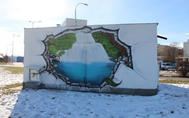 Vodohospodářský objekt posprejoval streetartový umělec. Malba ukazuje cestu vody