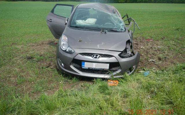 U Čejkovic havarovala čtyři auta. Zraněno bylo sedm lidí