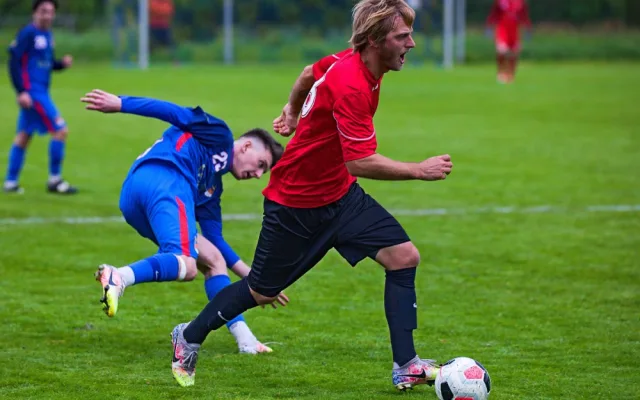 Amatérští fotbalisté se vrátili na trávník. Turnaj šesti klubů otevřel zápas Plané s Lišovem