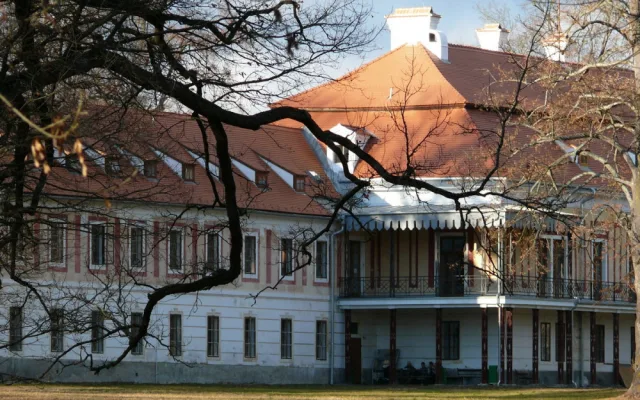 Před 55 lety se otevřela psychiatrická léčebna v Červeném Dvoře