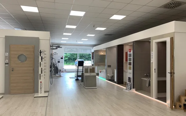 Jak vypadá ideální koupelna? Zjistíte na nové pobočce koupelnových center DPK Woodcote