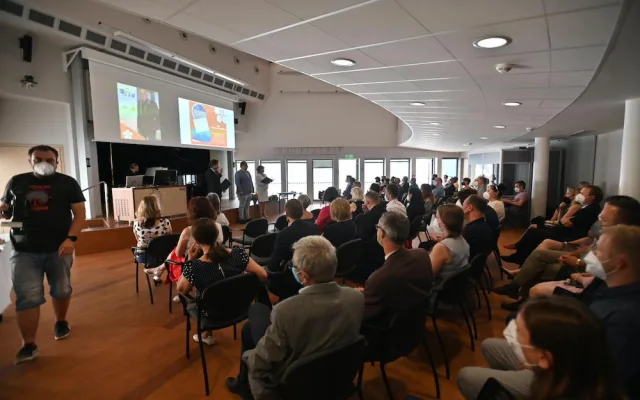 Na Pedagogické fakultě Jihočeské univerzity byly poprvé uděleny Ceny Miroslava Papáčka