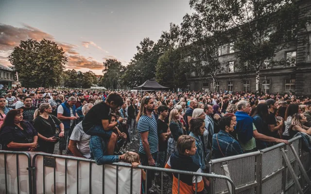 Koncerty, letní kina a festivaly. V Žižkárně to znovu ožije