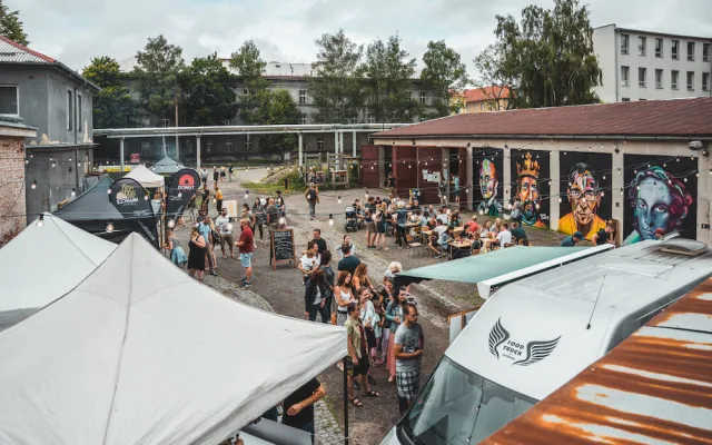 Koncerty, letní kina a festivaly. V Žižkárně to znovu ožije
