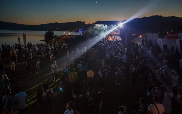 Sport, zábava a kultura na jednom místě. Jubilejní Lipno Sport Fest začíná