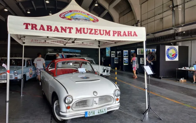 Sraz vozidel Trabant, Wartburg a Barkas představil i naprosté unikáty