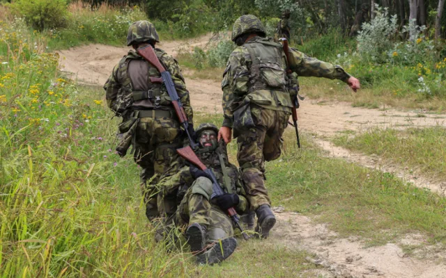 Po cvičení jsem vyždímaný jako hadr. Přesto se na každý výcvik těším, říká strakonický záložník