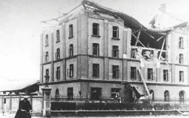 V areálu na Průmyslové ulici se vyrábí už bezmála 150 let aneb Od Tabačky k Viscofanu