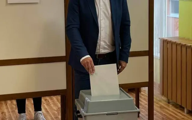 Odvoleno má také lídr koalice SPOLU pro Jihočeský kraj Jan Bauer. Zdroj: Facebook Jana Bauera.