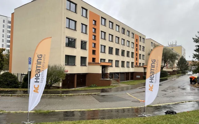 Energetický trh s prudkými výkyvy zasáhl i centrální vytápění v bytových domech. Co s tím? Hledejte nové zdroje