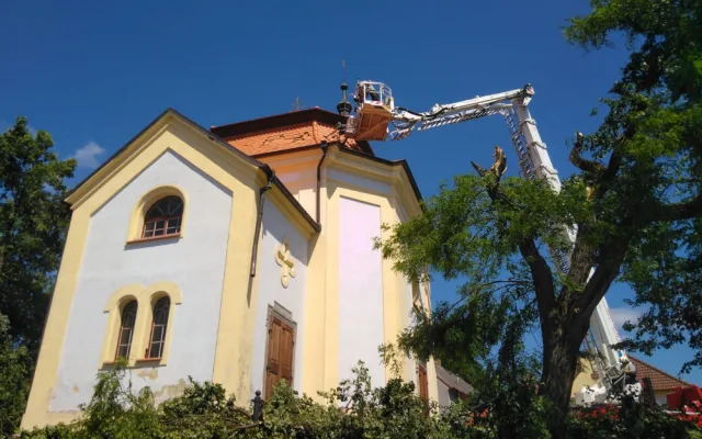 Temelínští hasiči v loňském roce zasahovali hlavně preventivně. Pomohli i při červnové bouři