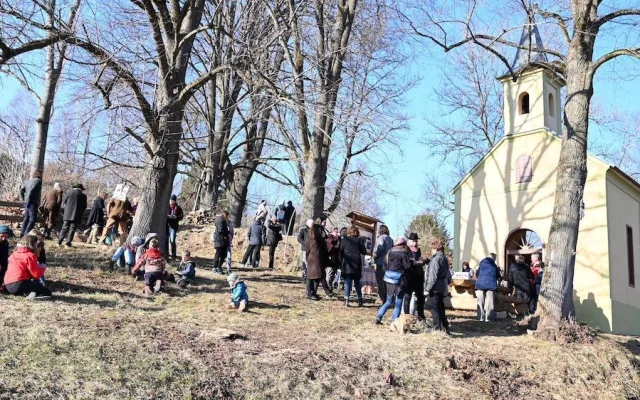 Spolku se podařilo opravit kapli svatého Josefa v původně sudetské obci u Volar