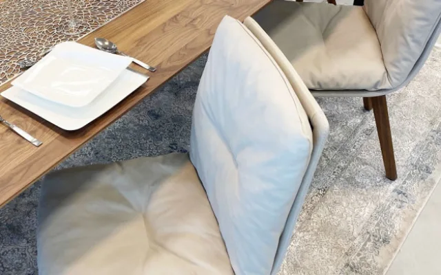 Německý nábytek Hülsta znovu proniká do Čech. Nově má showroom v Táboře