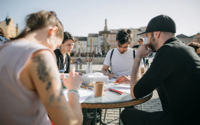 Kul.turistická kancelář objíždí budějovické čtvrti