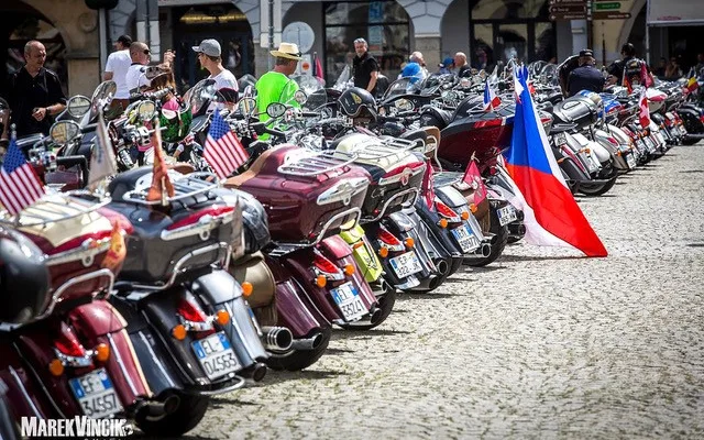 V sobotu vyjede legendární Spanilá jízda motocyklů