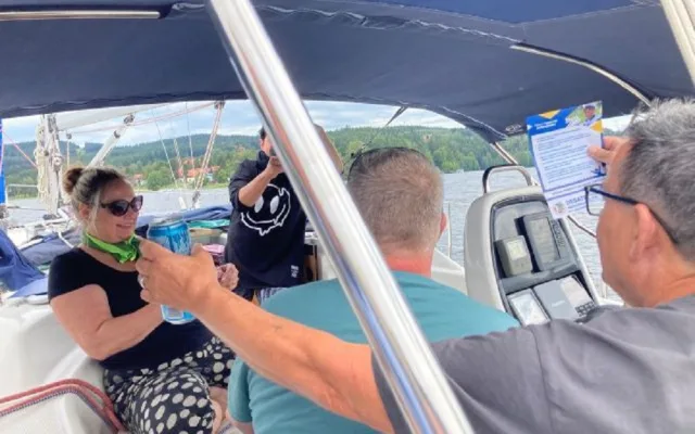 Policisté kontrolovali plavidla na Lipně